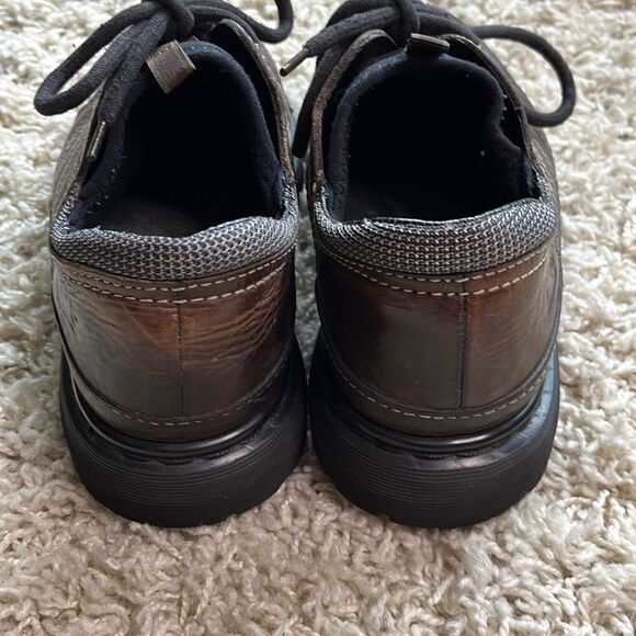 Dr. Martens Vintage Brown Lace-up Shoes Made in England AW004 Mens Size 8 main image 9